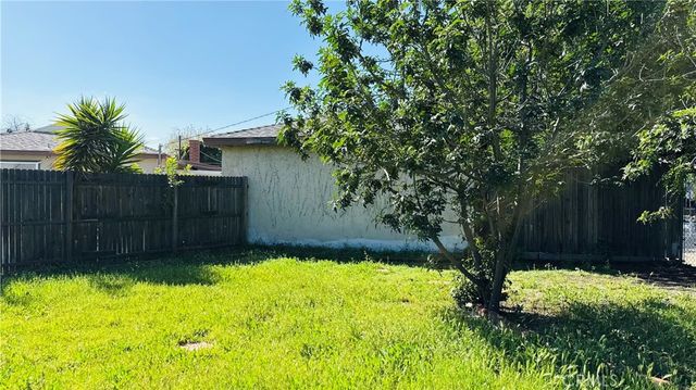 18237 Clark Street, Tarzana, CA 91356