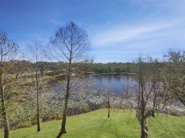 8716 SPRUCE HILLS COURT, Lakewood Ranch, FL 34202