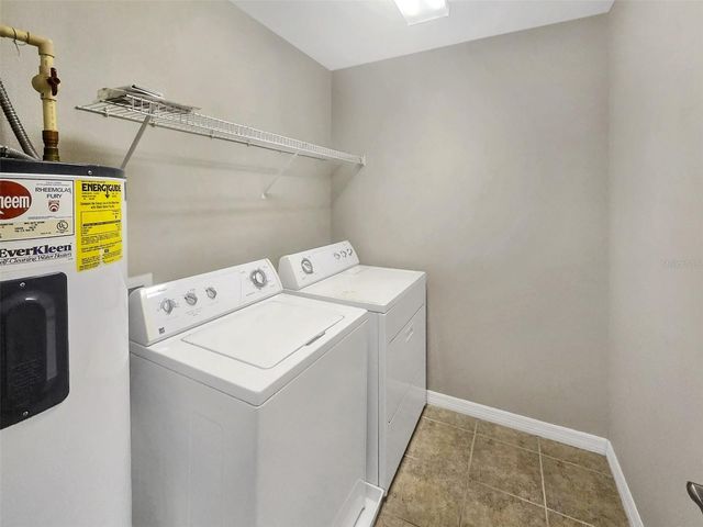 8716 SPRUCE HILLS COURT, Lakewood Ranch, FL 34202