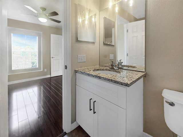 8716 SPRUCE HILLS COURT, Lakewood Ranch, FL 34202