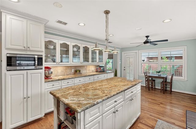 209 Jackson Pl, Corpus Christi, TX 78411