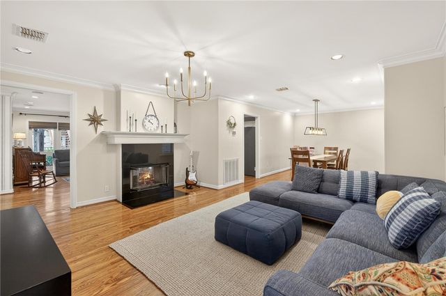 209 Jackson Pl, Corpus Christi, TX 78411