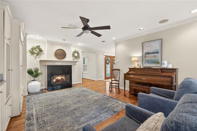 209 Jackson Pl, Corpus Christi, TX 78411