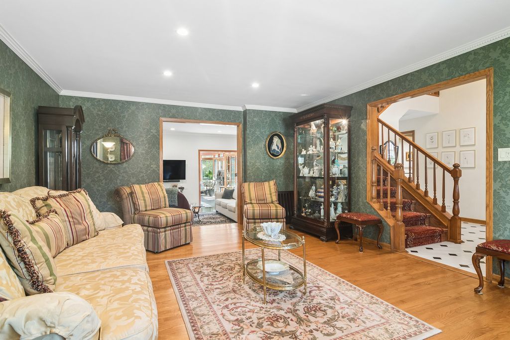 803 Waltz Court, Prospect Heights, IL 60070 — photo 3