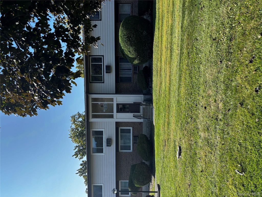 804 Parr Meadow Drive, Newburgh, NY 12550