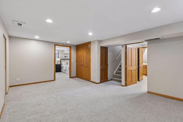 4817 Zenith Avenue S, Minneapolis, MN 55410