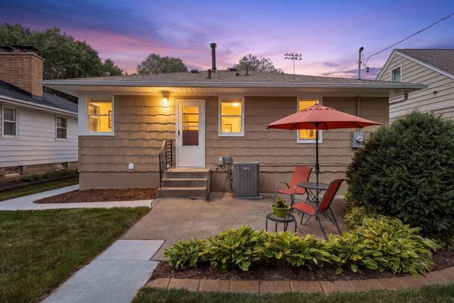 4817 Zenith Avenue S, Minneapolis, MN 55410