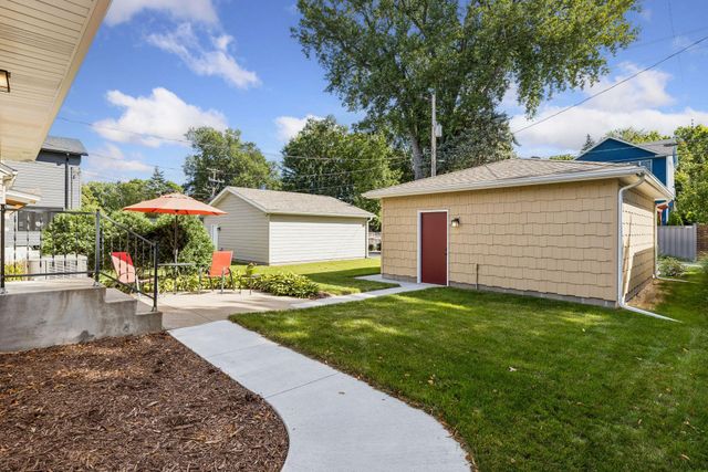 4817 Zenith Avenue S, Minneapolis, MN 55410
