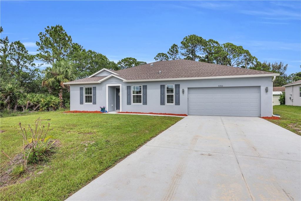 8266 E 98th Avenue, Vero Beach, FL 32967