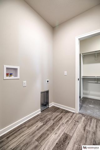 13061 S 42nd Avenue, Bellevue, NE 68123