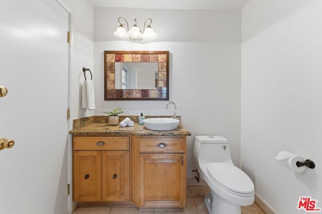 6304 W 79th Street, Los Angeles, CA 90045