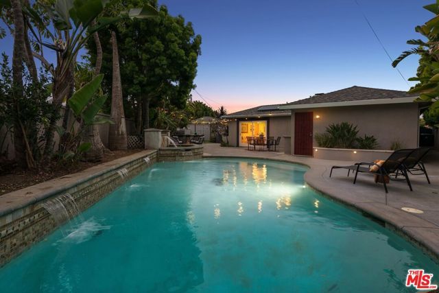 6304 W 79th Street, Los Angeles, CA 90045