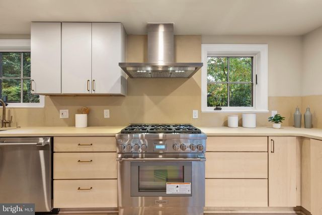 6201 UTAH AVE NW, Washington, DC 20015