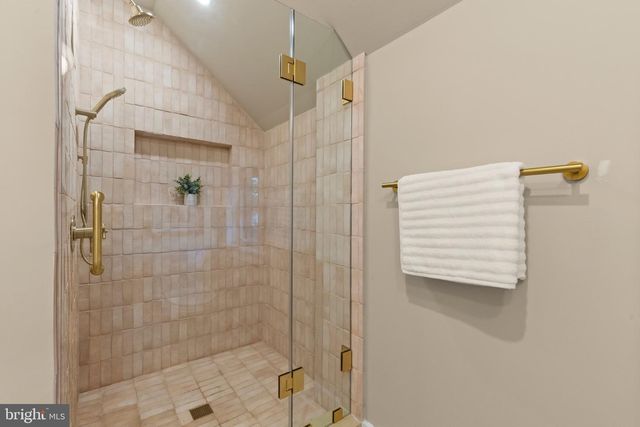 6201 UTAH AVE NW, Washington, DC 20015