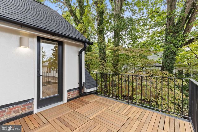 6201 UTAH AVE NW, Washington, DC 20015