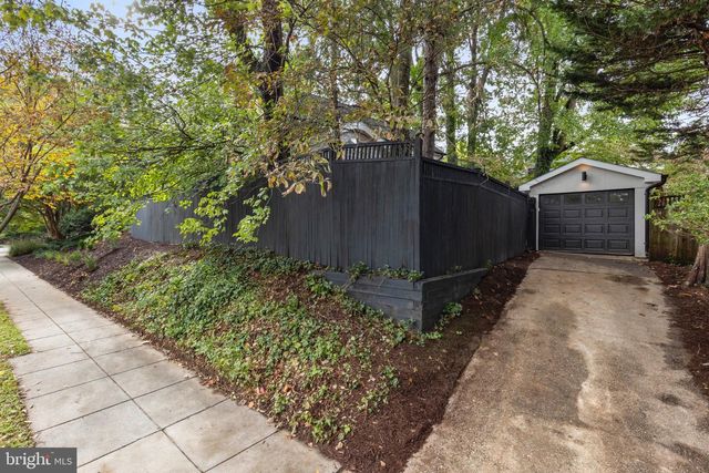 6201 UTAH AVE NW, Washington, DC 20015