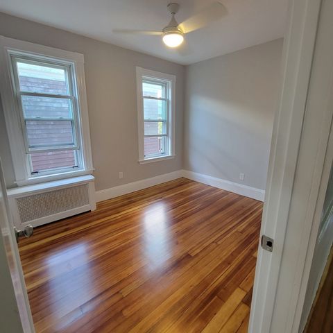 66 Barnes 3, Boston, MA 02128