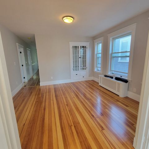 66 Barnes 3, Boston, MA 02128