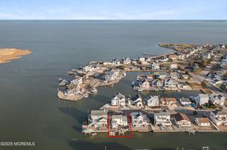 1407 Hilo Bay Drive, Forked River, NJ 08731