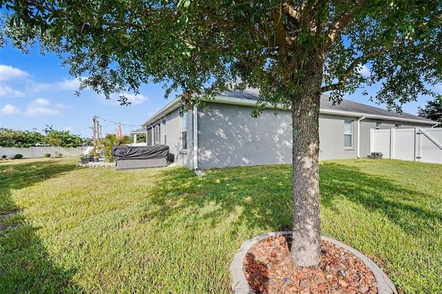 2061 NIGHTHAWK DRIVE, Haines City, FL 33844