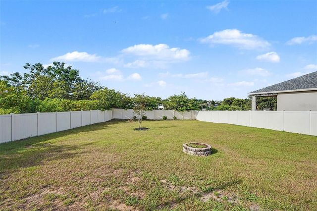 2061 NIGHTHAWK DRIVE, Haines City, FL 33844