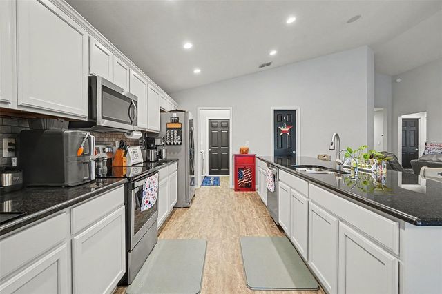 2061 NIGHTHAWK DRIVE, Haines City, FL 33844