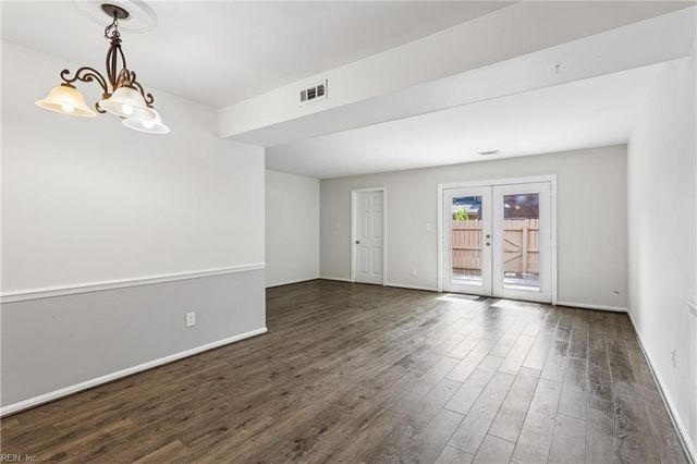 14569 Old Courthouse Way Unit B, Newport News, VA 23608