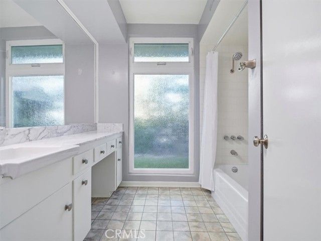 20216 Delita Drive, Woodland Hills (los Angeles), CA 91364