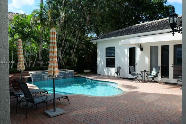 375 SW 16th St 1, Boca Raton, FL 33432