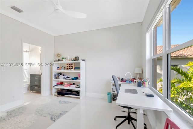 375 SW 16th St 1, Boca Raton, FL 33432