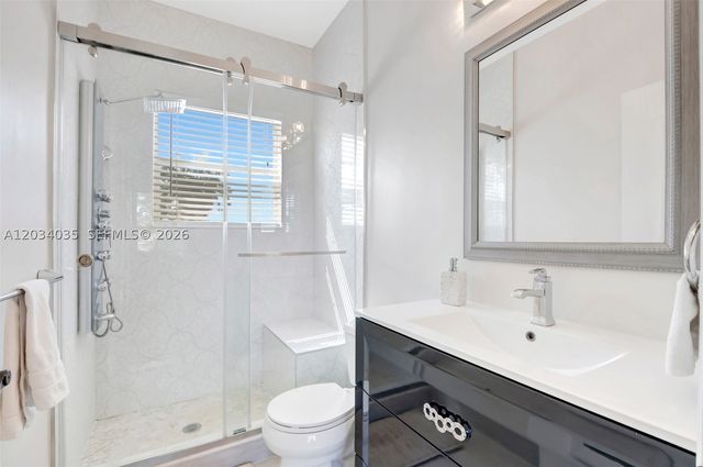 375 SW 16th St 1, Boca Raton, FL 33432