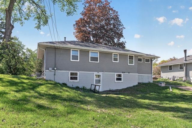 5932 Perry Avenue N, Crystal, MN 55429