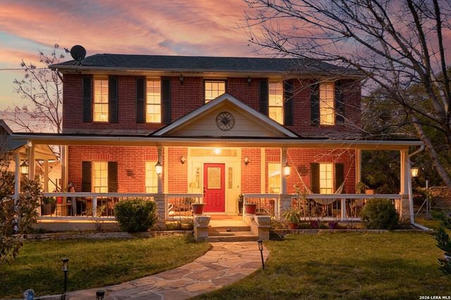 309 S Rolling Oaks Ln, San Antonio, TX 78253