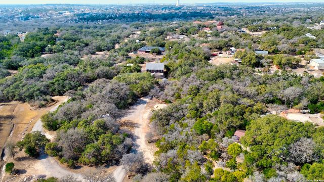 309 S Rolling Oaks Ln, San Antonio, TX 78253