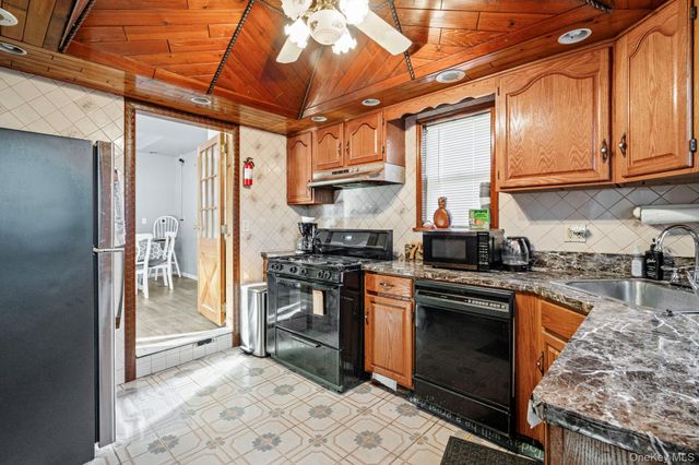 79 Centerwood Street, West Babylon, NY 11704