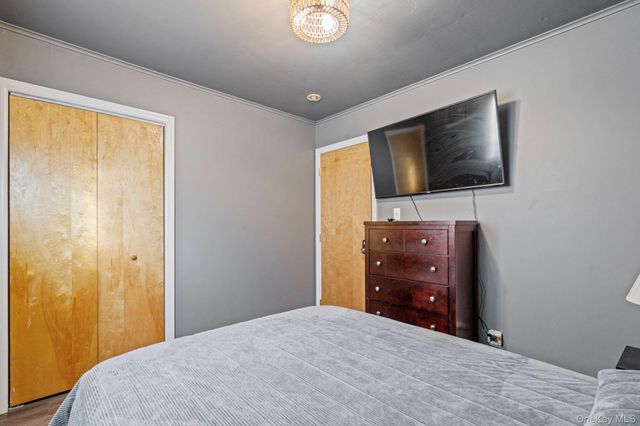 79 Centerwood Street, West Babylon, NY 11704