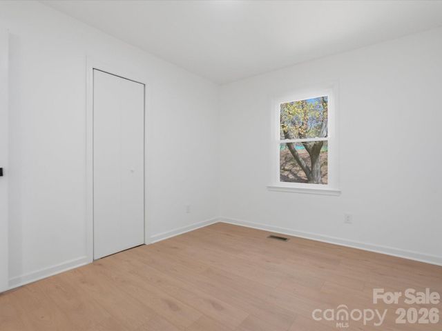 4946 Morgan Street, Charlotte, NC 28208