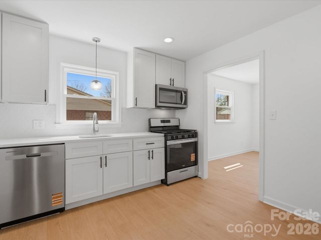 4946 Morgan Street, Charlotte, NC 28208