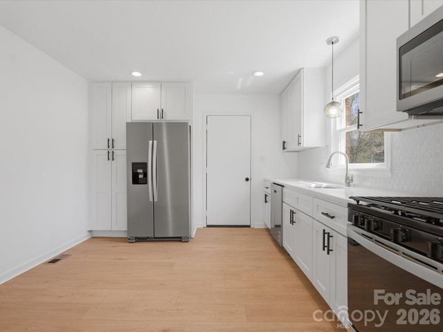 4946 Morgan Street, Charlotte, NC 28208