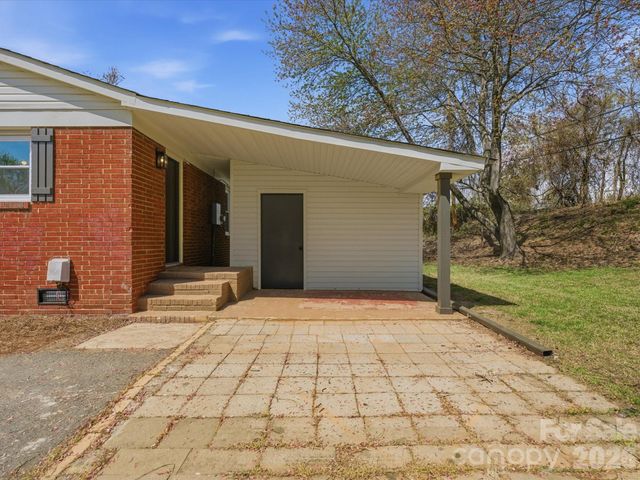 4946 Morgan Street, Charlotte, NC 28208