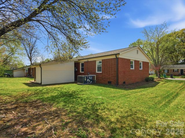 4946 Morgan Street, Charlotte, NC 28208