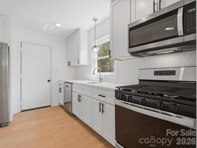 4946 Morgan Street, Charlotte, NC 28208