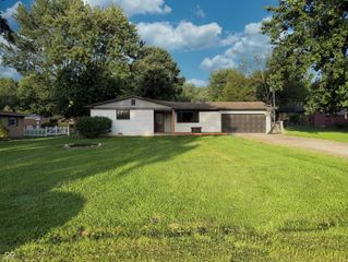 7207 Rose Drive, Indianapolis, IN 46227