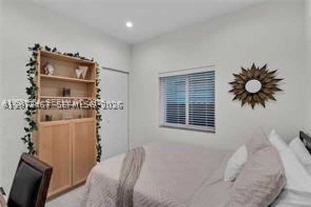 1786 SW 9th St 1, Miami, FL 33135
