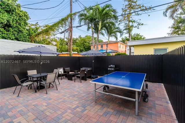 1786 SW 9th St 1, Miami, FL 33135