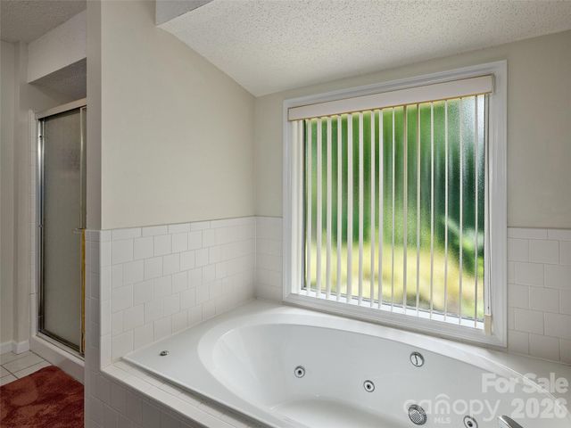5 St Andrews Drive, Etowah, NC 28729