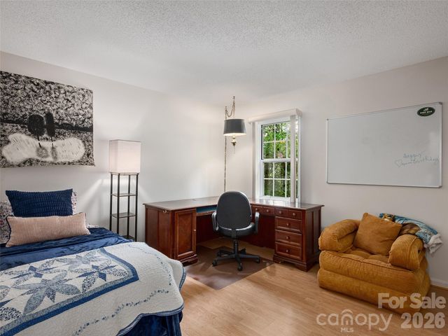 5 St Andrews Drive, Etowah, NC 28729