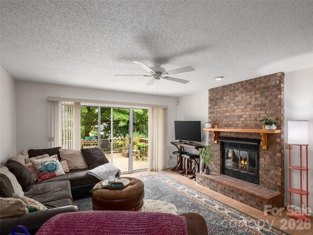 5 St Andrews Drive, Etowah, NC 28729