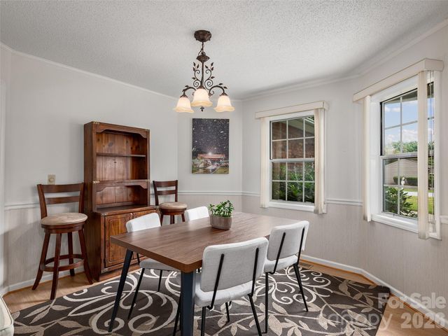 5 St Andrews Drive, Etowah, NC 28729