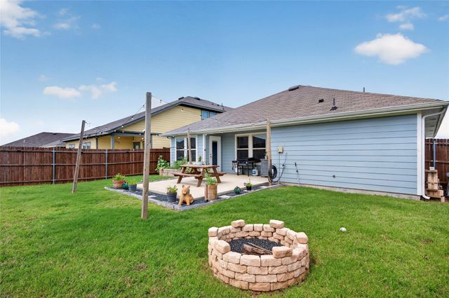 6417 Shoreline Lane, Princeton, TX 75407